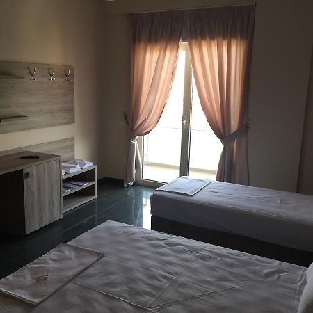 Herges Hotel Durrës Zewnętrze zdjęcie