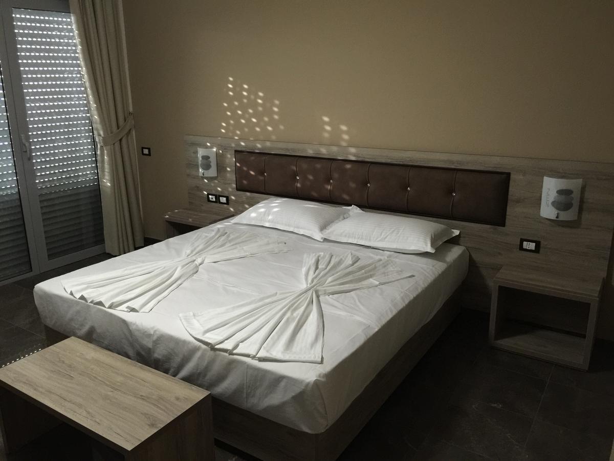 Herges Hotel Durrës Zewnętrze zdjęcie