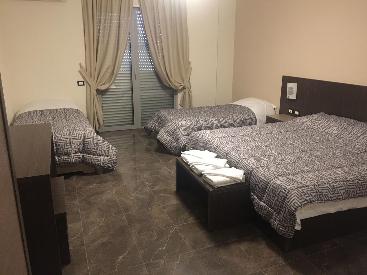 Herges Hotel Durrës Zewnętrze zdjęcie
