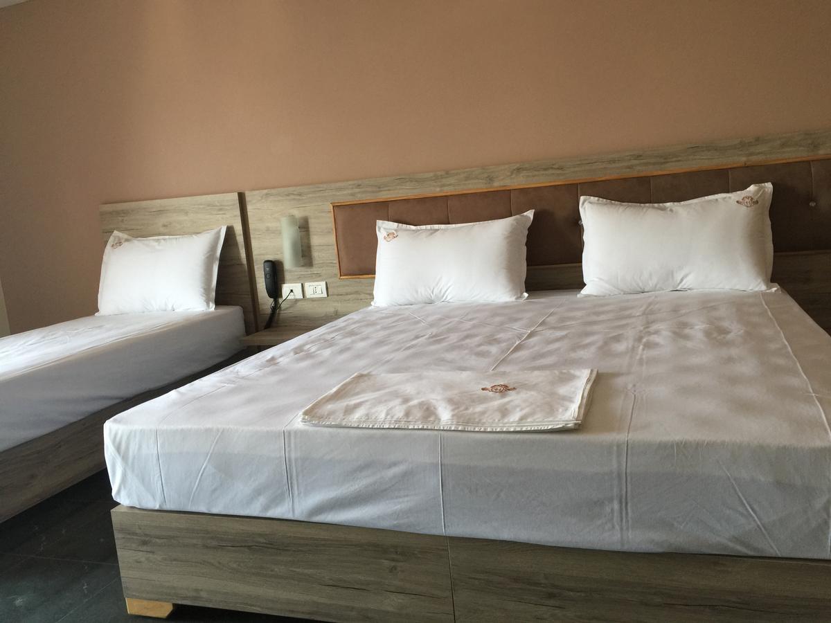 Herges Hotel Durrës Zewnętrze zdjęcie