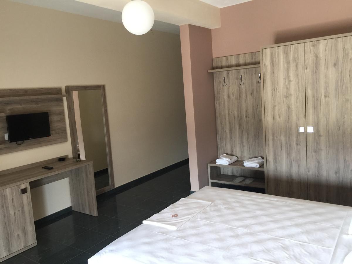 Herges Hotel Durrës Zewnętrze zdjęcie