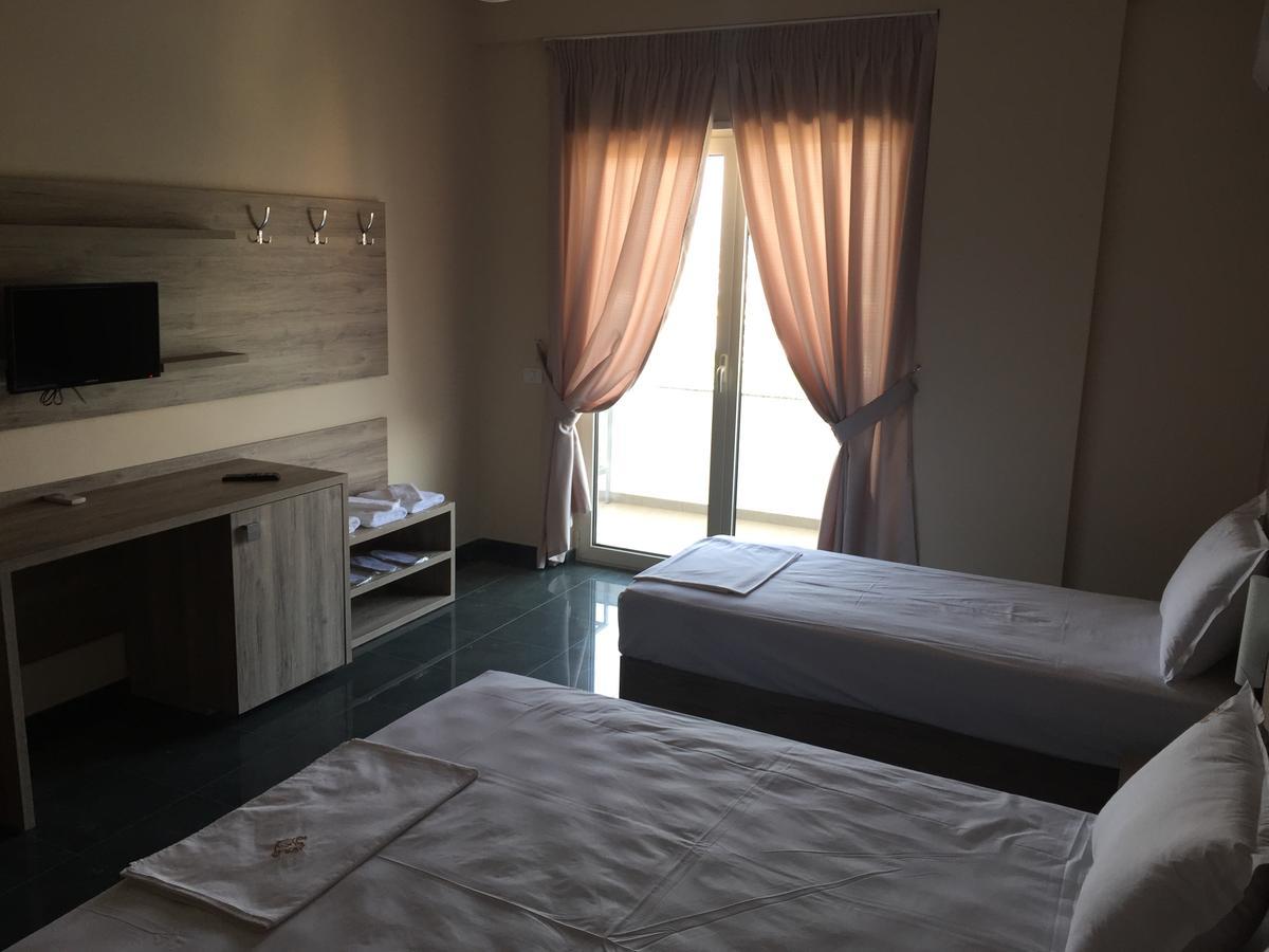 Herges Hotel Durrës Zewnętrze zdjęcie