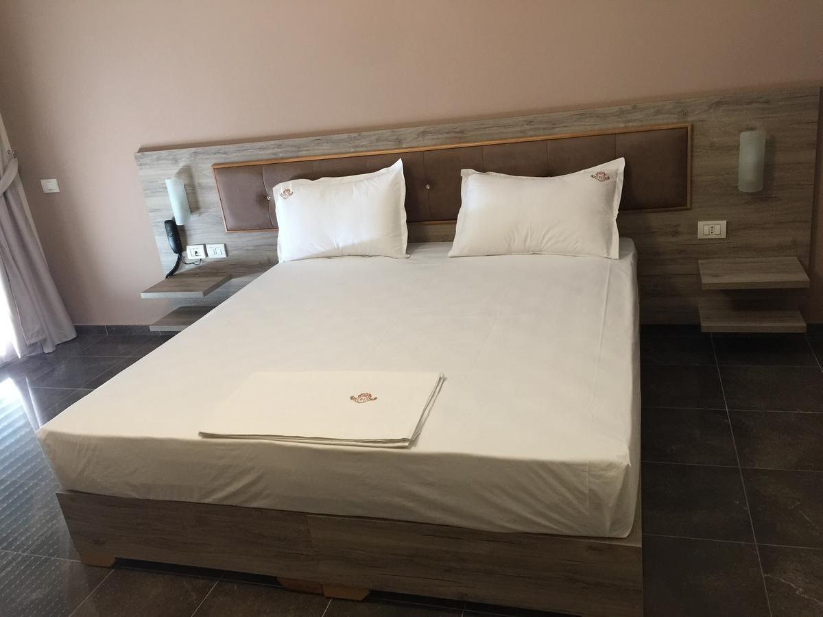 Herges Hotel Durrës Pokój zdjęcie